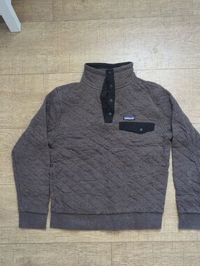 Patagonia Quilted Snap T Pullover - Brown with Black Trim Organic Cotton Blend